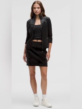 NWT Lululemon Velvet Scuba HR Mini Skirt
